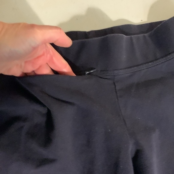 Lands End black starfish crop leggings - Picture 3 of 7